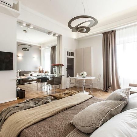 Duomo View Design Studio R&R Apartment Milano Exterior foto