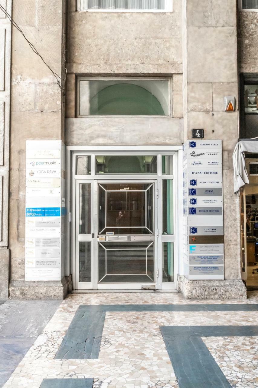 Duomo View Design Studio R&R Apartment Milano Exterior foto